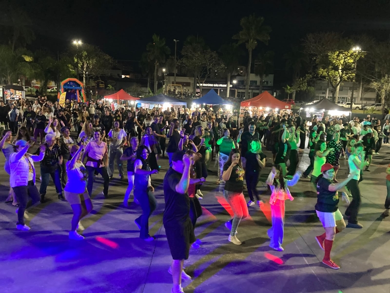 Evento secretaria-da-cultura-realiza-flashback-na-praca-neste-sabado