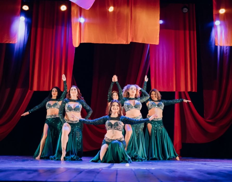 Noticia studio-mahira-falak-estreia-seu-primeiro-espetaculo-de-danca-em-marilia